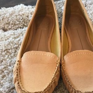 Woman’s shoes
